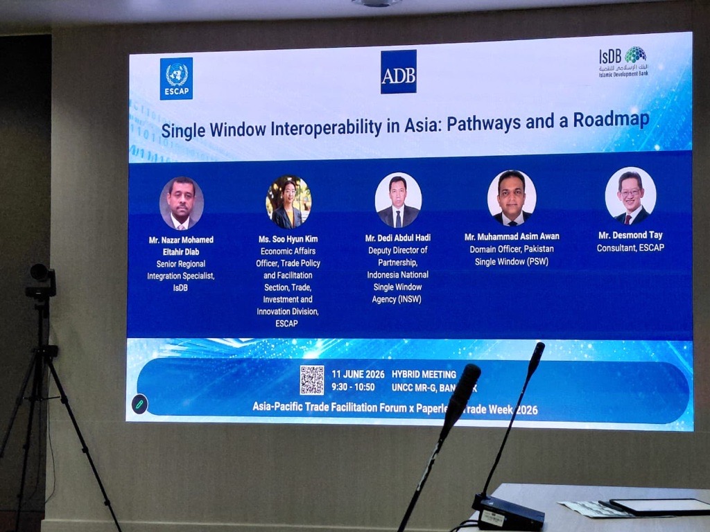 Single Window Interoperability in Asia: Pathways and a Roadmap